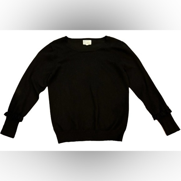 Black sweater frill and pearl sleeves by western collection medium - Picture 1 of 3